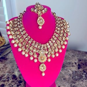 Golden Necklace Set